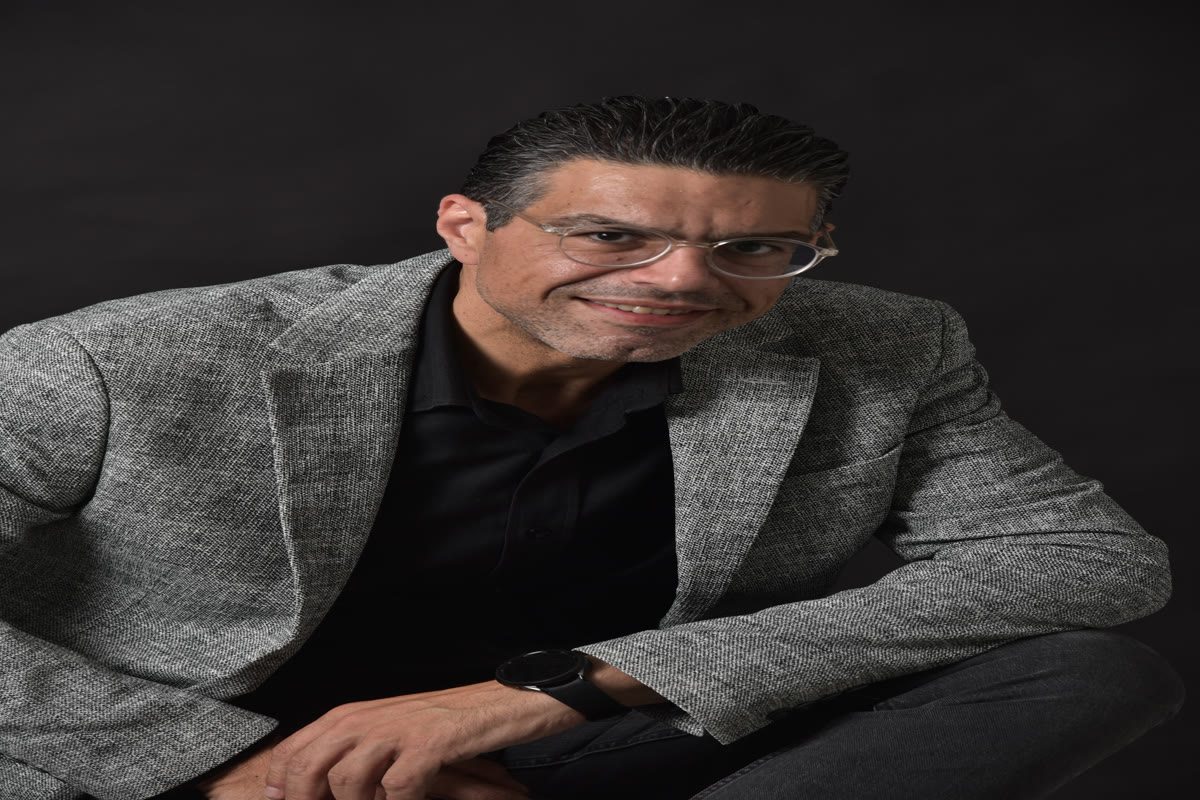 Dr. Jonah Tebaa — Wide shot