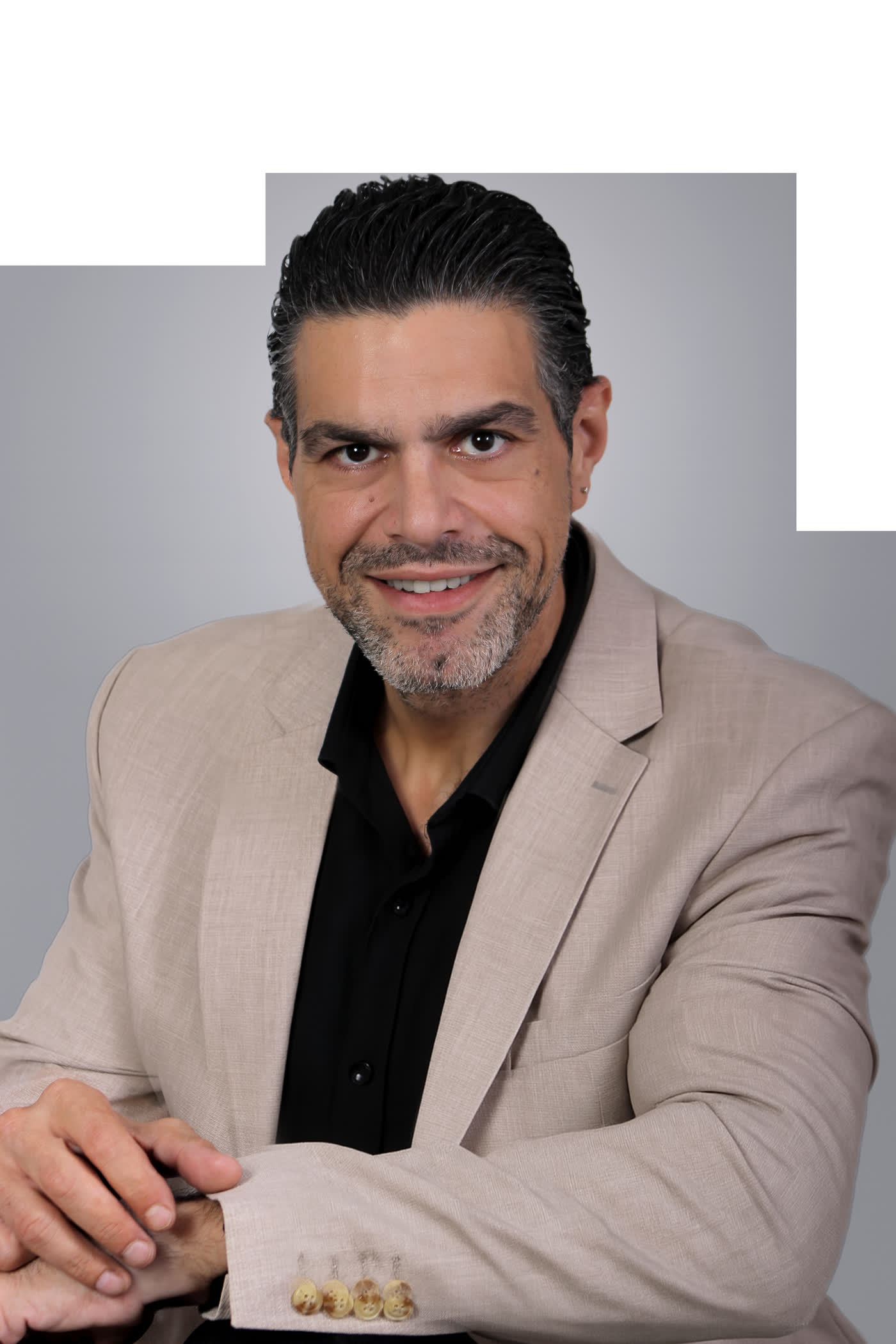 Dr. Jonah Tebaa